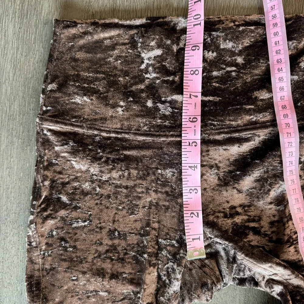 Lululemon Crushed Velvet Brown Wunder Under Leggings 6